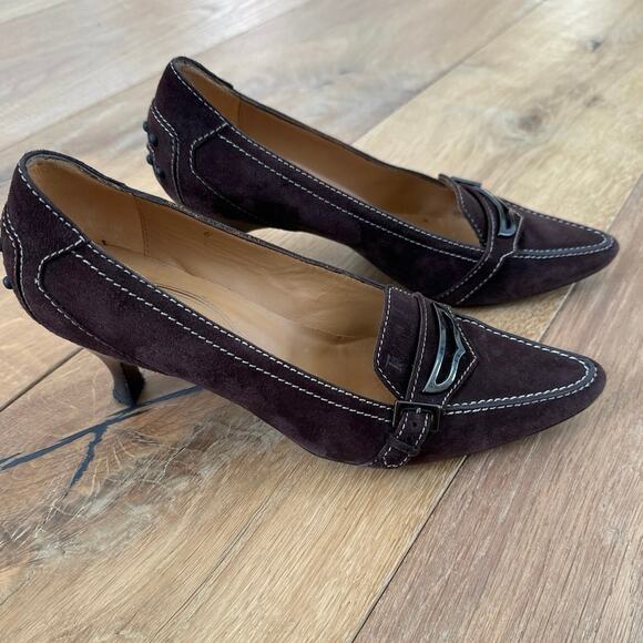 Women’s Tod’s Brown Suede Kitten Heel Loafer - Picture 1 of 13